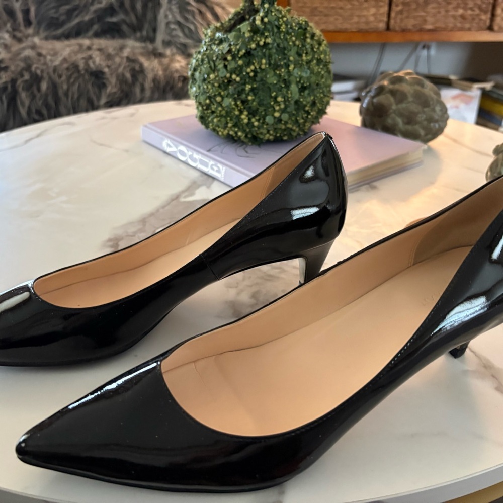 Cole Haan Black Patent Pointed-Toe Low Heel Pumps